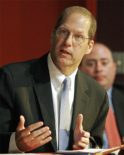 I’d fire Gonzales, says GOP senator