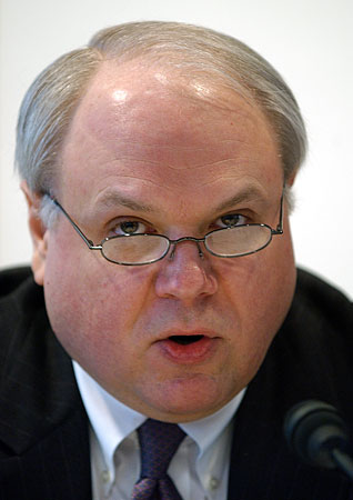 Former Reagan Advisor angry Bush ‘bankrupted America’