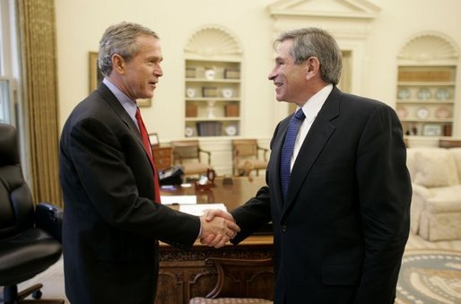 World Bank Staff Asks Wolfowitz to Resign