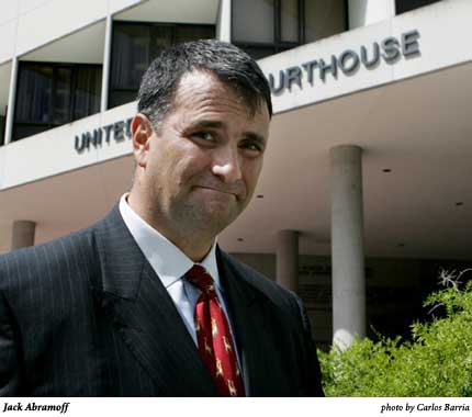 Ex-Rove aide pleads Fifth on contacts with Abramoff