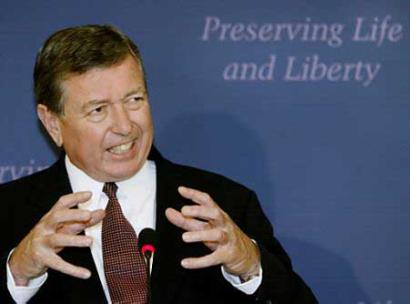 U.S. officials can be sued in Sept 11 abuse case