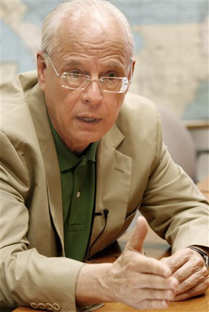 Nixon lawyer John Dean calls for impeachment of Cheney on Countdown