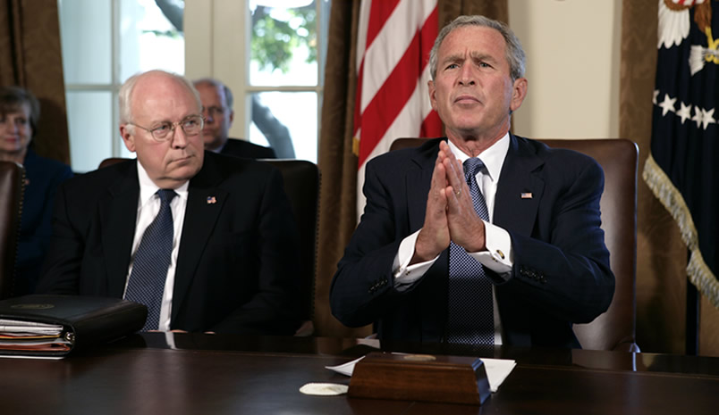 Bush Threatens Attacks in Pakistan