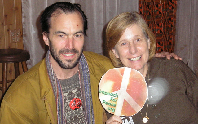 Cindy Sheehan “back in” after Scooter sentence commuted