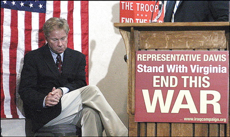 Rep. Tom Davis (R-VA) dares visit with anti-war constituents