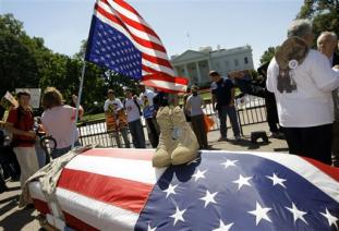 More than 150 arrested at Iraq protest
