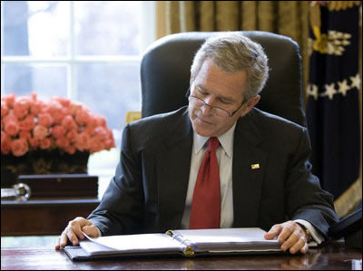 At White House behest, NYT sat on scoop