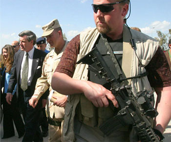 Warnings Unheeded on Blackwater Guards in Iraq