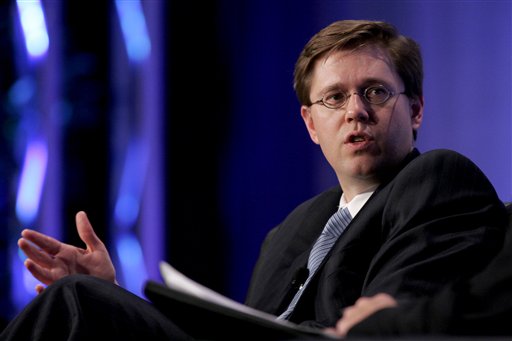 FCC Votes to Ease Media Ownership Restrictions