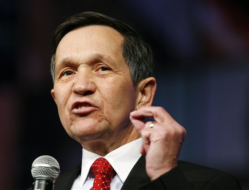 Kucinich puts off effort to impeach Bush