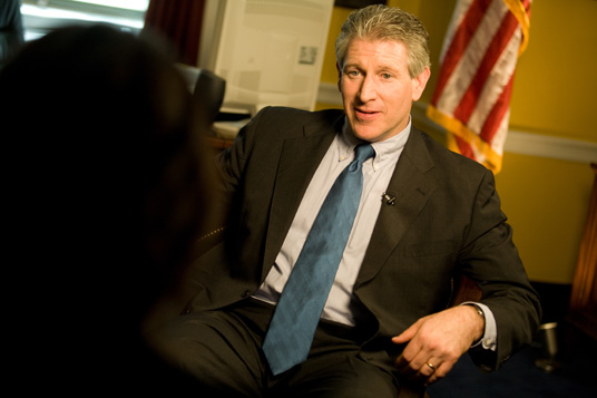 Wexler (D-FL) 27th cosigner of Kucinich bill to impeach Cheney